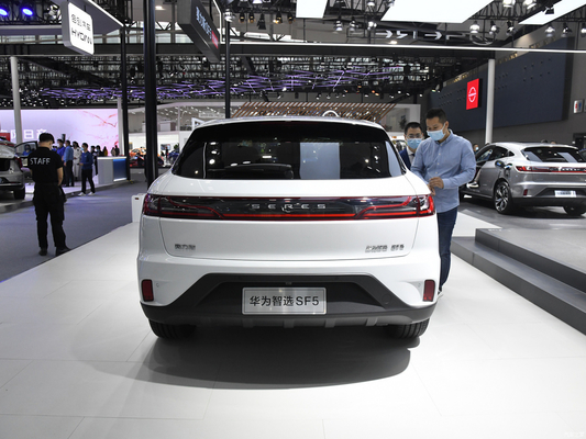 Hybrid Energy Type 2021 Model Huawei Seres SF5 Electric Car EVR 4WD Top Speed 210 KM/h