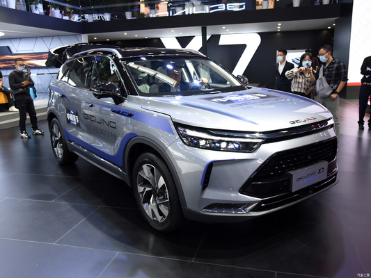 124KW Total Motor Power Baic Beijing X7 PHEV Plug in Hybrid SUV Car with Left Drive