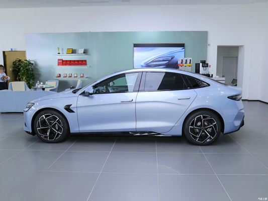 Your Needs 2022 BYD Seal Long Range 700km AWD Electric Car with 230KW Total Motor Power