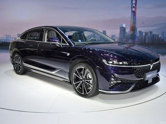 2023 2024 Lantu Dongfeng Voyah Passion Voyah Zhuiguang Phev Car Plug In Hybrid 4wd Long Range