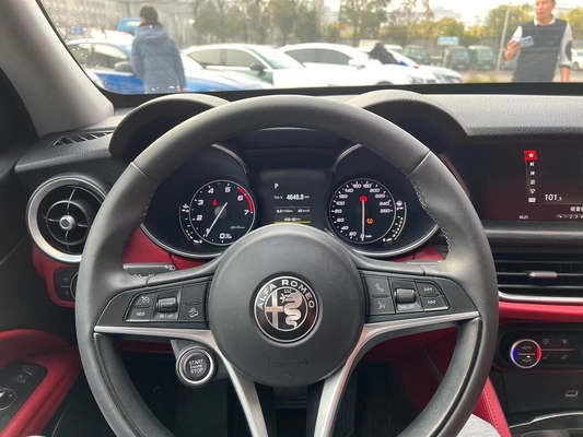 64L Tank Capacity Alfa Romeo Stelvio Q4 Sport Suv in Good Condition Top Speed 230KM/h
