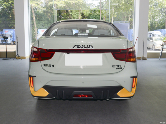 As Picture 2023 Dongfeng Aeolus E70 Yizhi Version 420KM Battery Life Hybrid Fuel Type