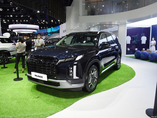 2023 Hyundai Palisade GLS 3.5L 5-Door 7-Seat SUV with Automatic Four-Wheel Drive