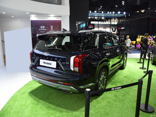 2023 Hyundai Palisade GLS 3.5L 5-Door 7-Seat SUV with Automatic Four-Wheel Drive