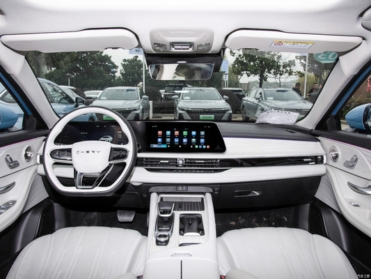 2024 Chery Fengyun A8 Plug-in Hybrid Electric Vehicle with 106KM Pure Electric Range