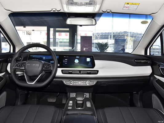 Beijing EU5 PLUS R500 Electric Sedan with 416KM Range and 120KW Total Motor Power