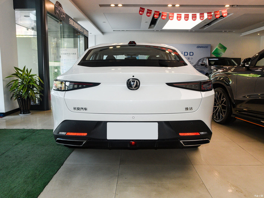 2023 Changan Lamore Blue Whale NE1.5T GDI DCT Sedan TPMS for Safe and Smooth Driving