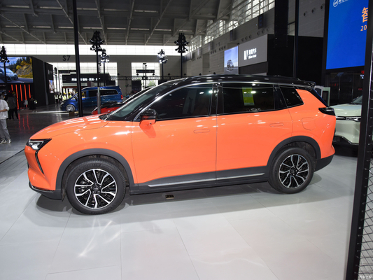 Energy Weima Weltmeister W6 Electric Car with 160KM/h Top Speed and 160KW Motor Power