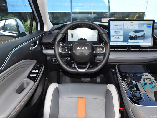 70 Zhijia GAC Aion S Plus Sedan 4810*1880*1515mm 510KM Long Range Electric Car for Your