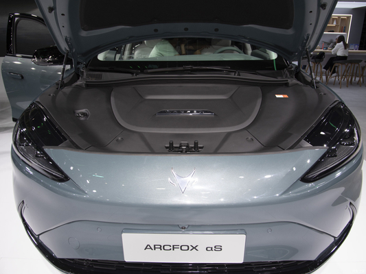 Energy Baic Arcfox Alpha S 735E 160KW EV Car High Speed Large Space Left Drive Long Range