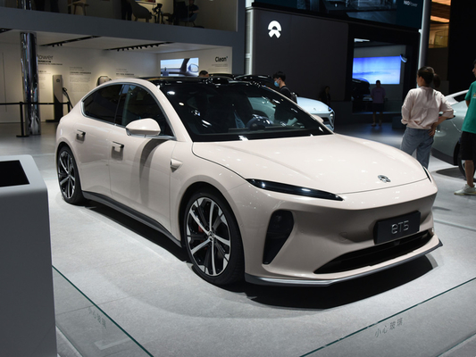 2023 Weilai Nio ET5 560KM 75KWh Touring Electric Car High Speed Luxury Sedan for Needs