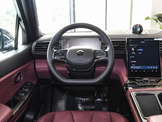 2023 2024 Nio ES8 Electric Car 100kwh 4WD Suv 5 Doors 6 Seats Energy Curb weight 2425kg