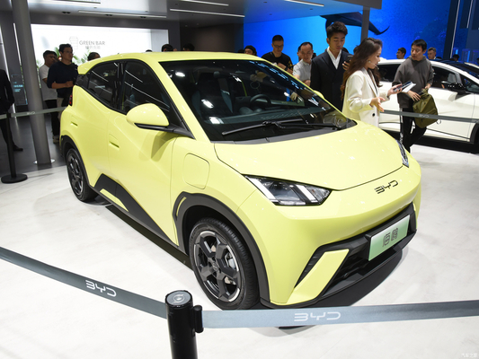 55KW Total Motor Power BYD Seagull Flying Auto Electrico EV Electric Car 405km CLTC