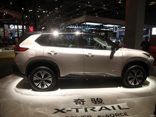 Hybrid Fuel Nissan X-trail E-power 2023 Car Gasoline Electric Drive Dual Motor 4x4 ABS SUV