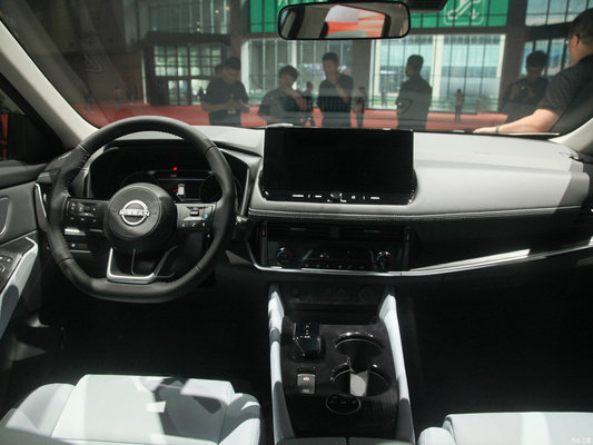 Hybrid Fuel Nissan X-trail E-power 2023 Car Gasoline Electric Drive Dual Motor 4x4 ABS SUV