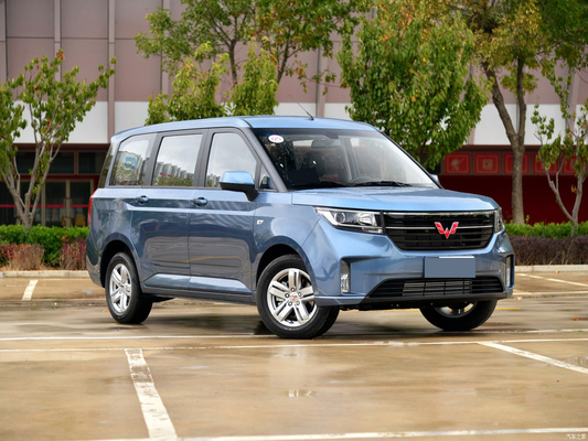 2019 Wuling Rongguang 1.5T Manual 7-Seater SUV with and Maximum Torque Nm of 200-300Nm