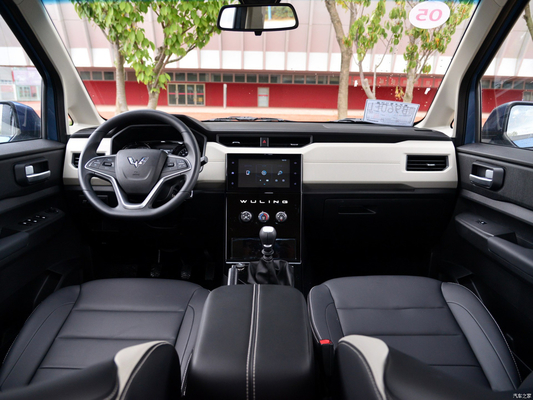 2019 Wuling Rongguang 1.5T Manual 7-Seater SUV with and Maximum Torque Nm of 200-300Nm