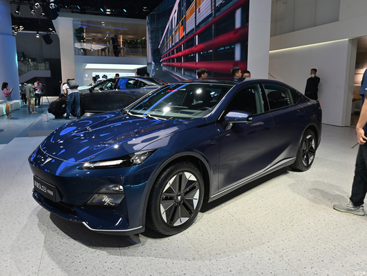 2023 Shenlan SL03 Electric Car 515KM 5-Door 5-Seats Sedan with 190KW Total Motor Power