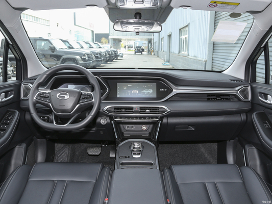 Made 2023 GAC Trumpchi GS4 Gasoline SUV with Automatic Air Conditioner and Touch Screen