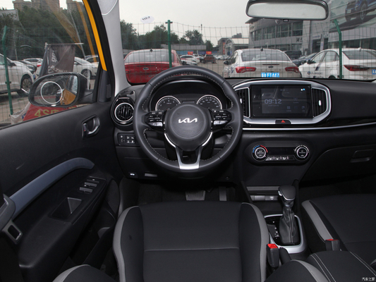2021 Kia Yi Run 1.4L CVT Sunroof Small SUV with Rear 2 Radar and 15°-20° Grand Clearance