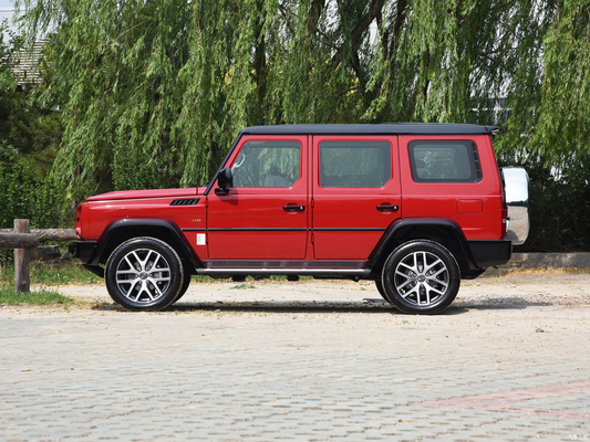 Large Displacement Electric Fuel Type ABS Off-Road Vehicle BAIC BJ80 ChinaBAIC 3.0T