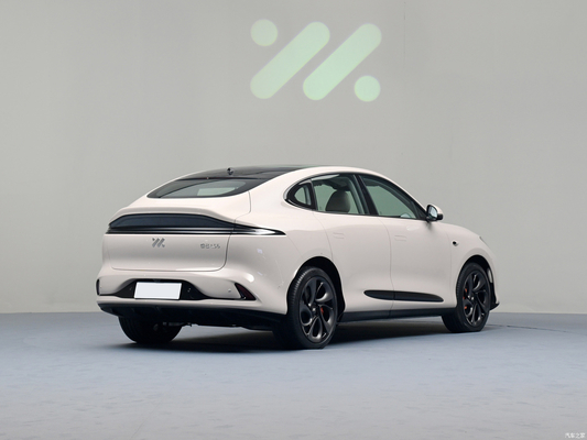 2023 IM LS6 MAX Super Performance Electric Car 702KM Super Long Range and Seats for 5