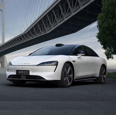210 KM/h Top Speed Huawei Chery LUXEED S7 Electric Auto Sedan 4 Door 5 Seater Hybrid