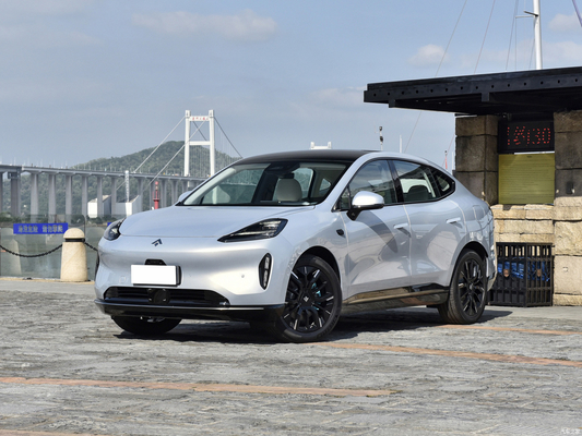 Energy Electric Vehicle 670km Rear-Wheel Drive UHV Version for 5-Seat Body Structure