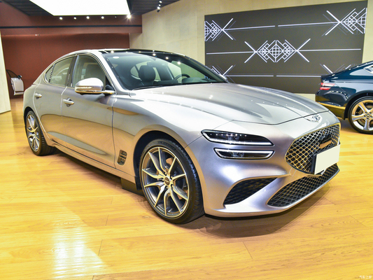 Leather Seats and Euro VI Standard Genesis G702023 2.0T Rear-Drive Sedan with Engine