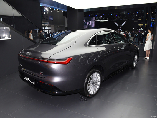 520KM CLTC Left Drive 2024 Hycan A06 PLUS Pure Electric Luxury Car for Performance