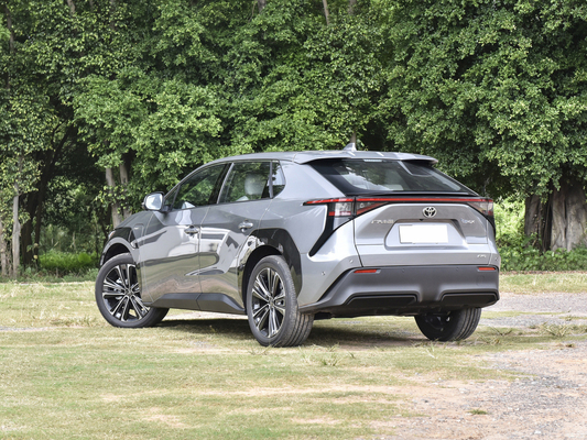 2024 Toyota Bz4x 4WD Electric SUV with 560KM Range 160KM/h Top Speed 4690*1860*1650mm