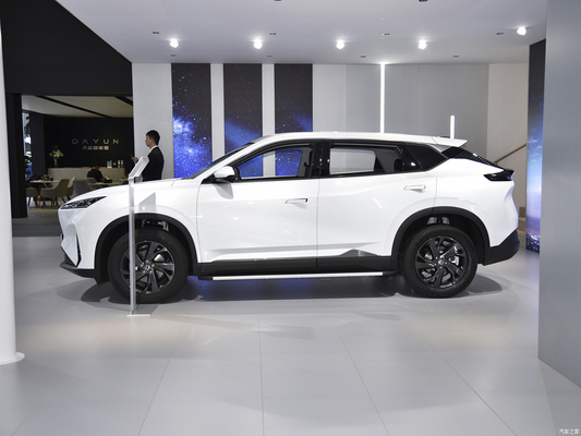 Hybrid SUV DongfengSKY2023 PRO Version Fuel Type Hybrid and 445KM Battery Life