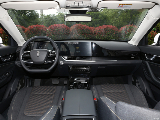 2022 Bestune B70 PentiumB70 1.5T Automatic Enjoyment Hatchback A Level of Performance