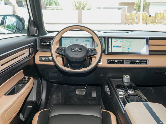 2023 Geely ICONL 1.5T Chocolate Mellow Version Gasoline SUV 3 Airbags and No Sunroof