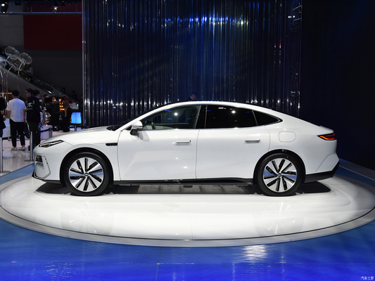 Energy Electric Geely Galaxy E8 Car 4-Door-5-Seat with 200KW Power and Spacious Interior
