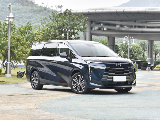 5-Door 7-Seater Medium-Sized MPV Trumpchi E8 Max PHEV Hybrid Vehicle with 150 km Range