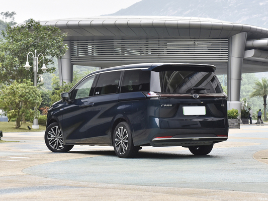 5-Door 7-Seater Medium-Sized MPV Trumpchi E8 Max PHEV Hybrid Vehicle with 150 km Range