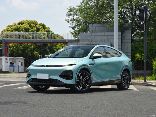 580km Long Range and 755km Top Speed 2023 Xpeng G6 Electric Car with 218KW Motor Power