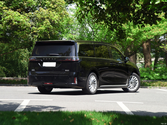 Voyah Dream PHEV Luxury Hybrid Car 7-Seater EV Hybrid Electric Energy Car 2022 Popular
