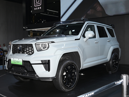 Tank 700 Hi4-T 2024 Hybrid SUV with 120KW Motor Power and 5-Door 5-Seat Body Structure