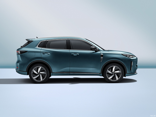 Changan Qiyuan Q05 125 MAX Hybrid Ev car Lithium Battery Made in Top speed 180 KM/h