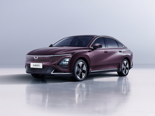 Best Choice 2023 Wuling Starlight Hybrid Electric Sedan 4 Door 5 Seats Single Motor
