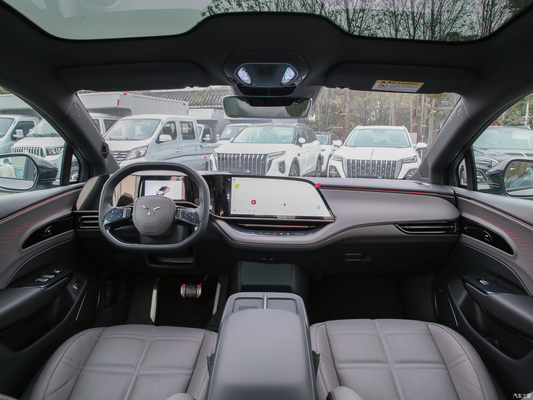 2024 Hongqi EH7 760 Pro Four-Wheel Drive Energy Vehicle with 4 Door 5 Seats Body Structure