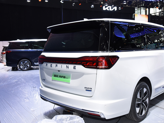 150KM Pure Electric Cruising Range JAC Ruifeng RF8 PHEV Smart Edition 1.5T Single Motor