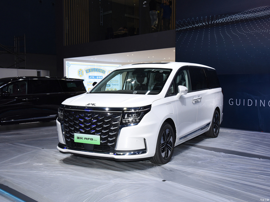 150KM Pure Electric Cruising Range JAC Ruifeng RF8 PHEV Smart Edition 1.5T Single Motor