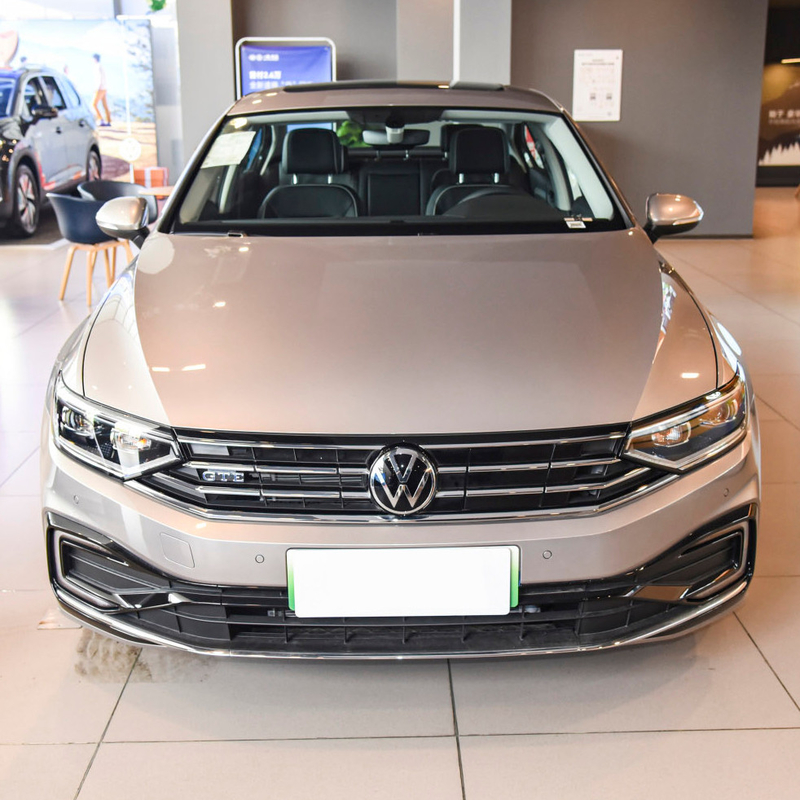116KW Total Motor Power 2022 Magotan Plug-in Hybrid GTE Luxury 4-Door 5-Seater Vehicle