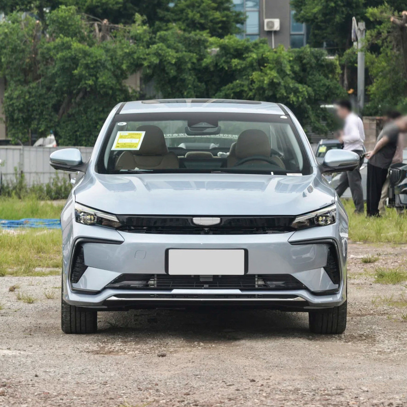 Geely Emgrand L HiP Hybrid 5-Seater Sedan 100KM Electric Range Left Drive 5 Seats
