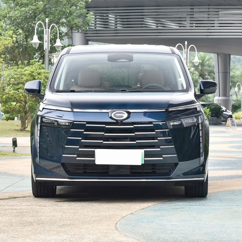 5-Door 7-Seater Medium-Sized MPV Trumpchi E8 Max PHEV Hybrid Vehicle with 150 km Range