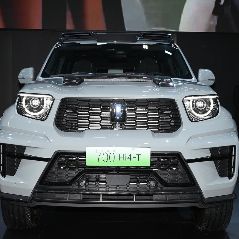 Tank 700 Hi4-T 2024 Hybrid SUV with 120KW Motor Power and 5-Door 5-Seat Body Structure