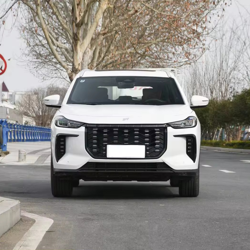 199KW Total Motor Power Dual Motor Jietu X70 C-DM 1.5T Long Range Pro 5-Seat Plug-In Hybrid